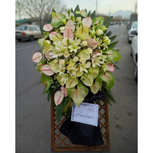 ارسال تاج گل در تهران