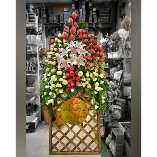 قیمت یک تاج گل